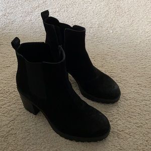 Vagabond Chelsea lug boot